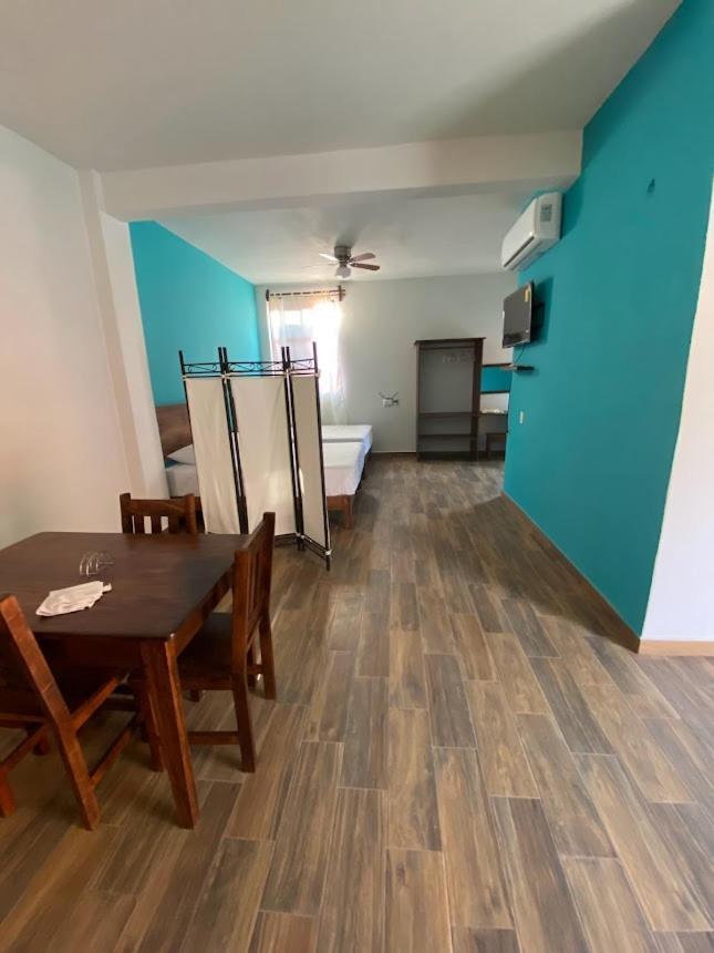 بويرتو إسكونديدو Casa Suites Minizoo المظهر الخارجي الصورة